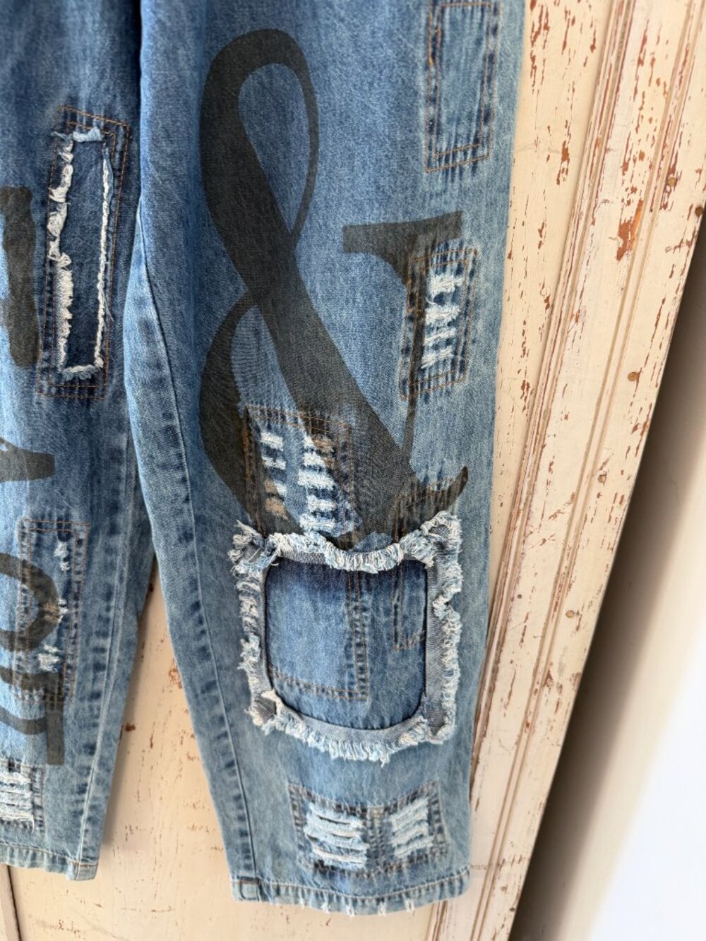 PAPER LACE LOVE DISTRESSED JEANS NWT - Picture 8 of 11